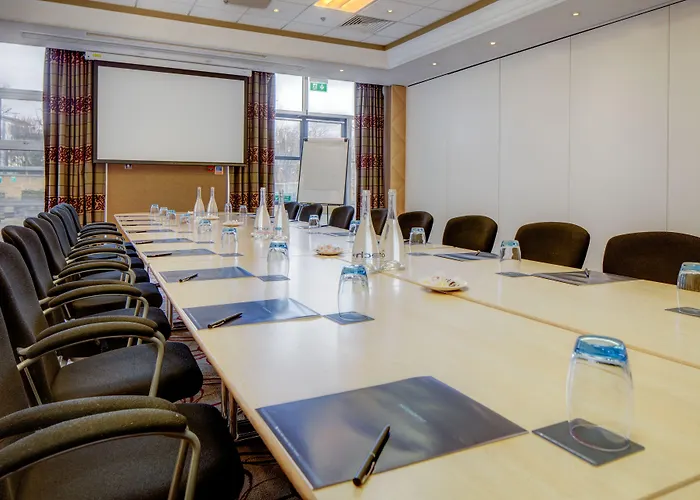 都柏林希尔顿酒店 酒店