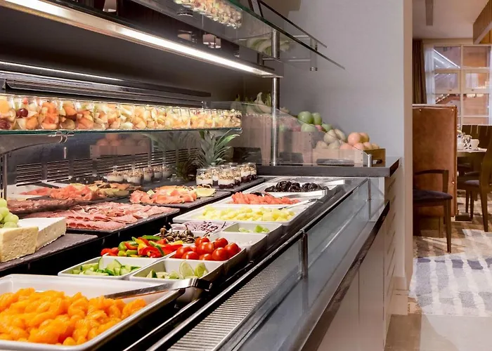 Hilton Отель 4*