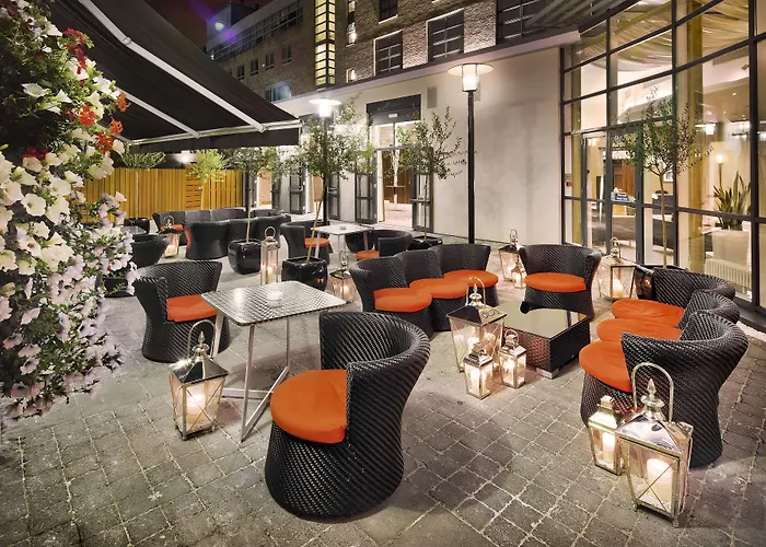 Отель Hilton 4*