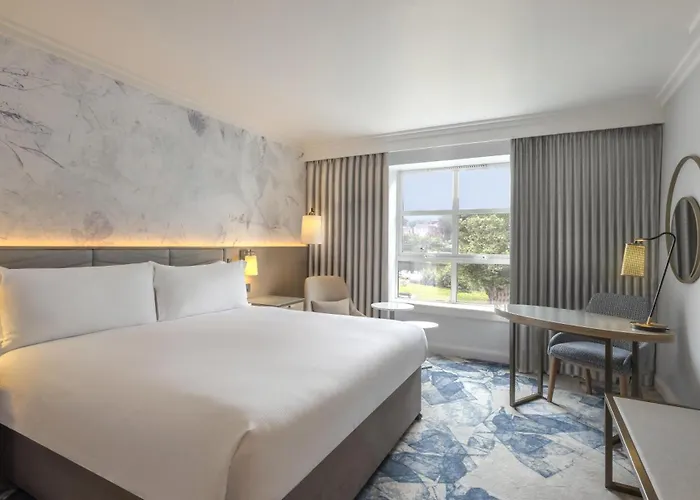 Отель Hilton 4*